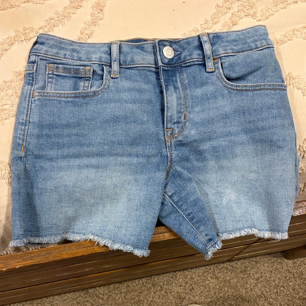 GAP Light Blue Raw Hem Denim Shorts - Women